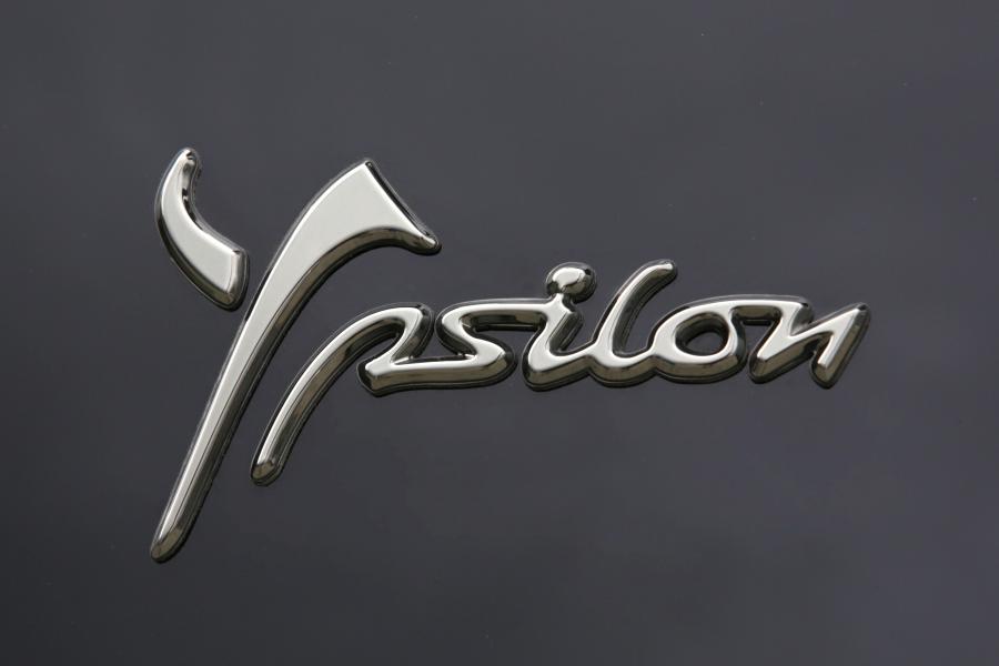 Логотип Lancia Ypsilon Hybrid EcoChic Maryne (846) 2020 года  (фото 23 из 32)